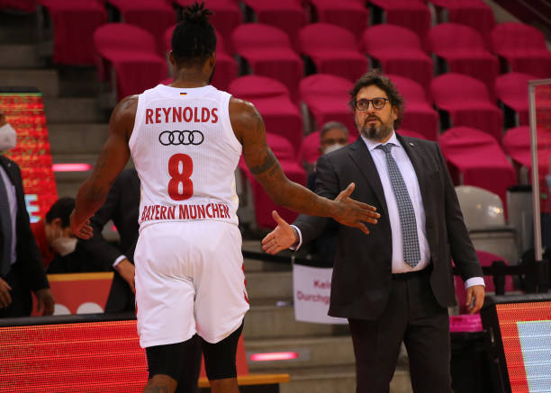 身来自一个 身来自一个